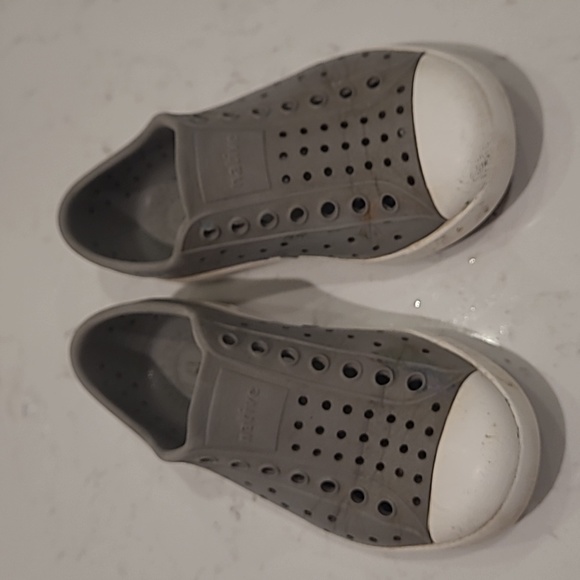 C10 Gray Native Water shoes - Picture 1 of 7